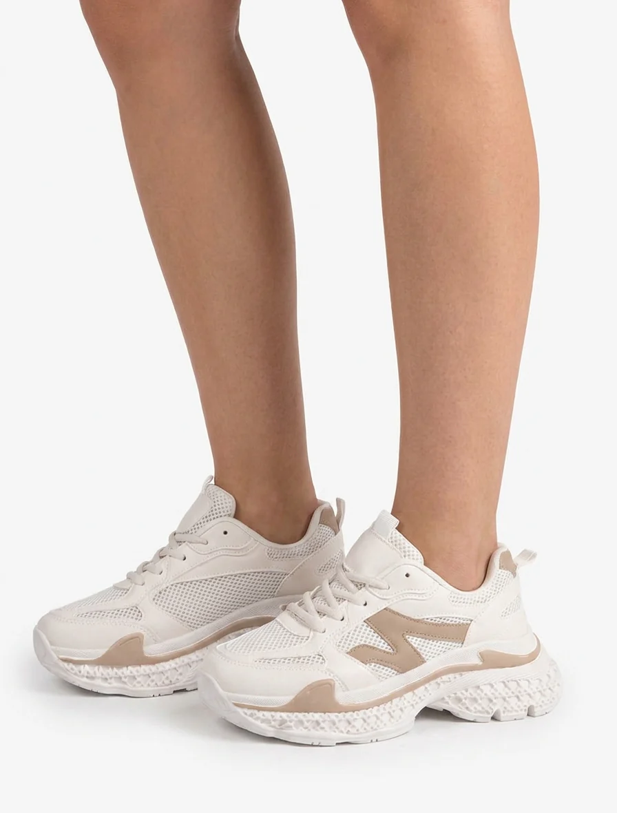 Effen sneakers met een gestructureerde zool - Beige - Image 5