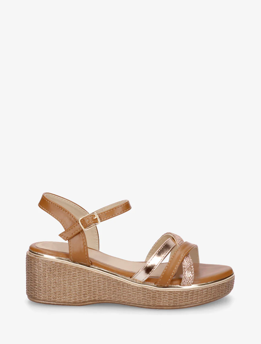 Fantasie plateau sandalen met gekruiste bandjes - Kameel