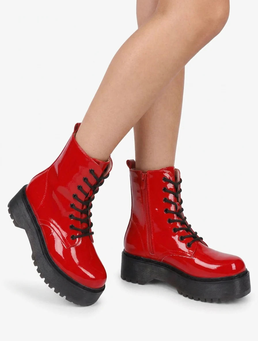 Gelakte veterlaarsjes. - Rood - Image 5