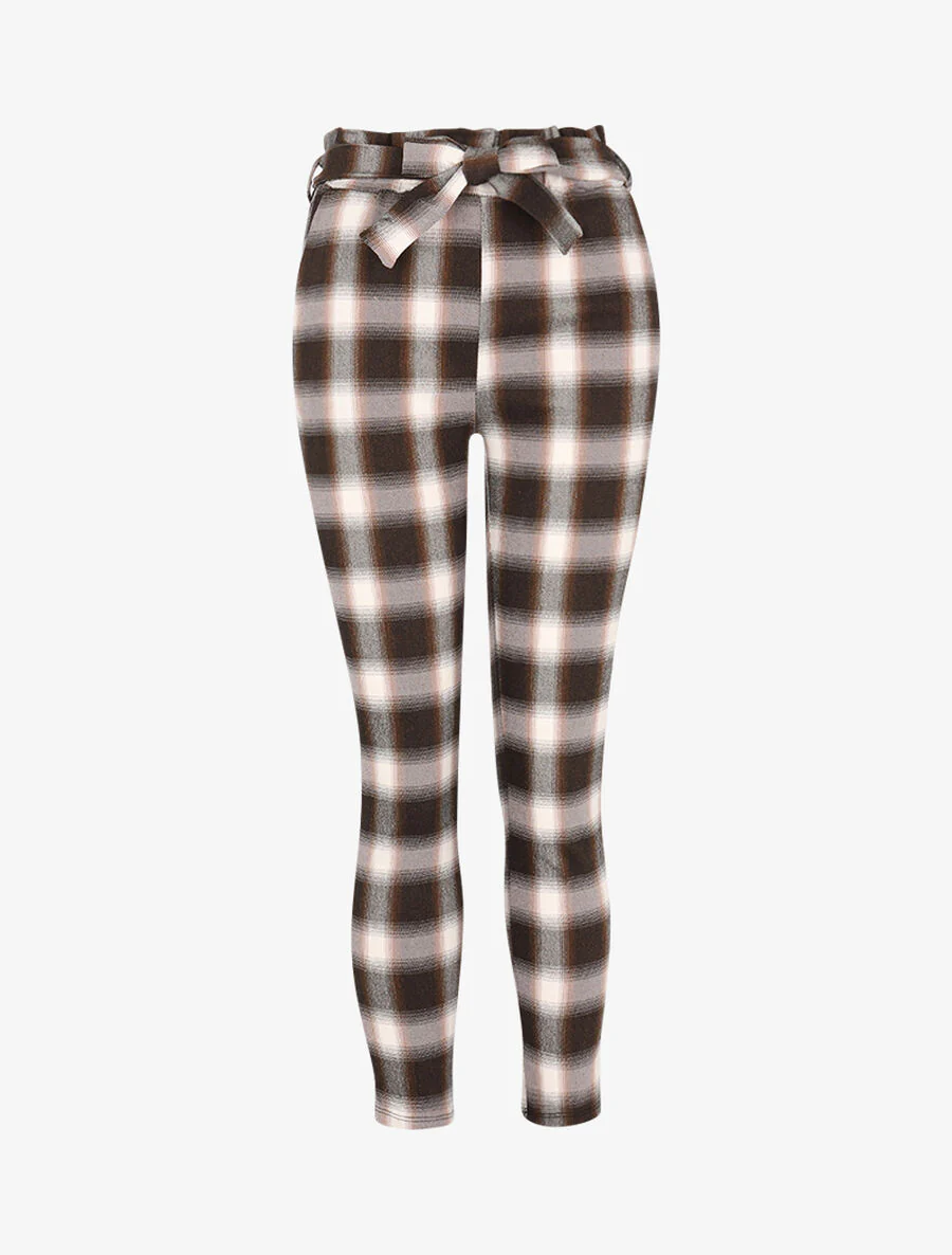 Geruite carrot-fit broek - Bruin