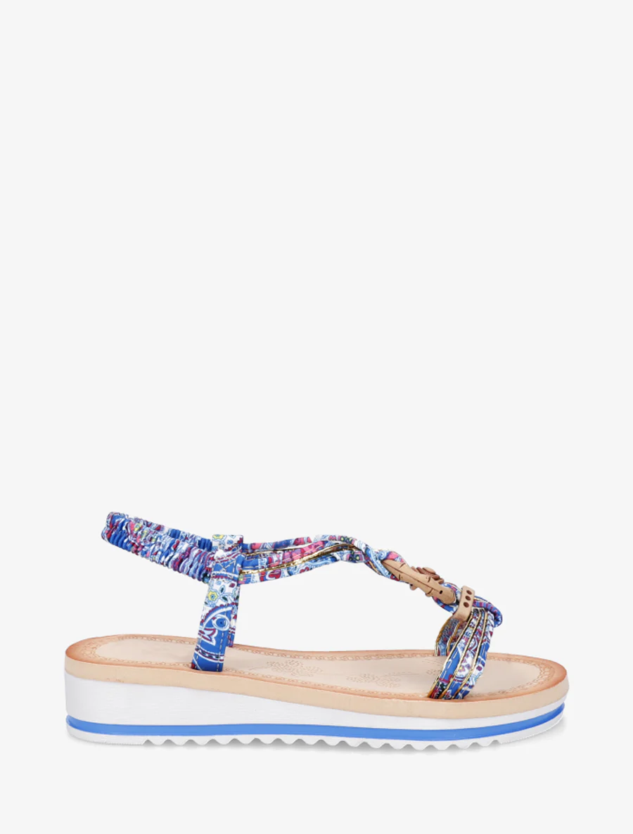 Houten sleehaksandalen met sierstenen inzet. - Blauw