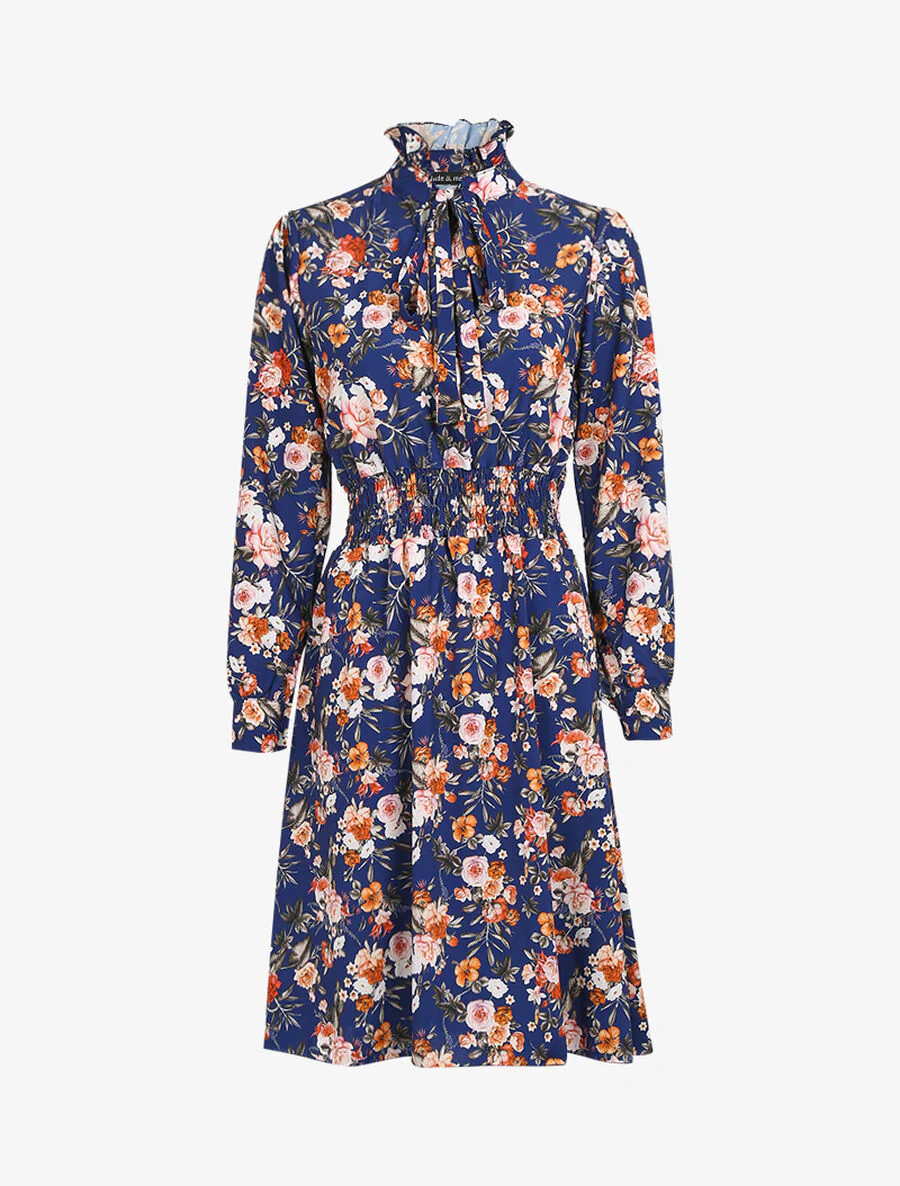 Jurk met opstaande kraag en lavallière. - Blauw