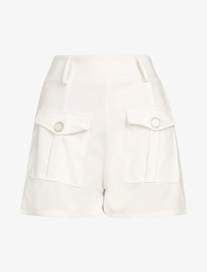 Korte broek met grote zakken aan de voorkant - wit