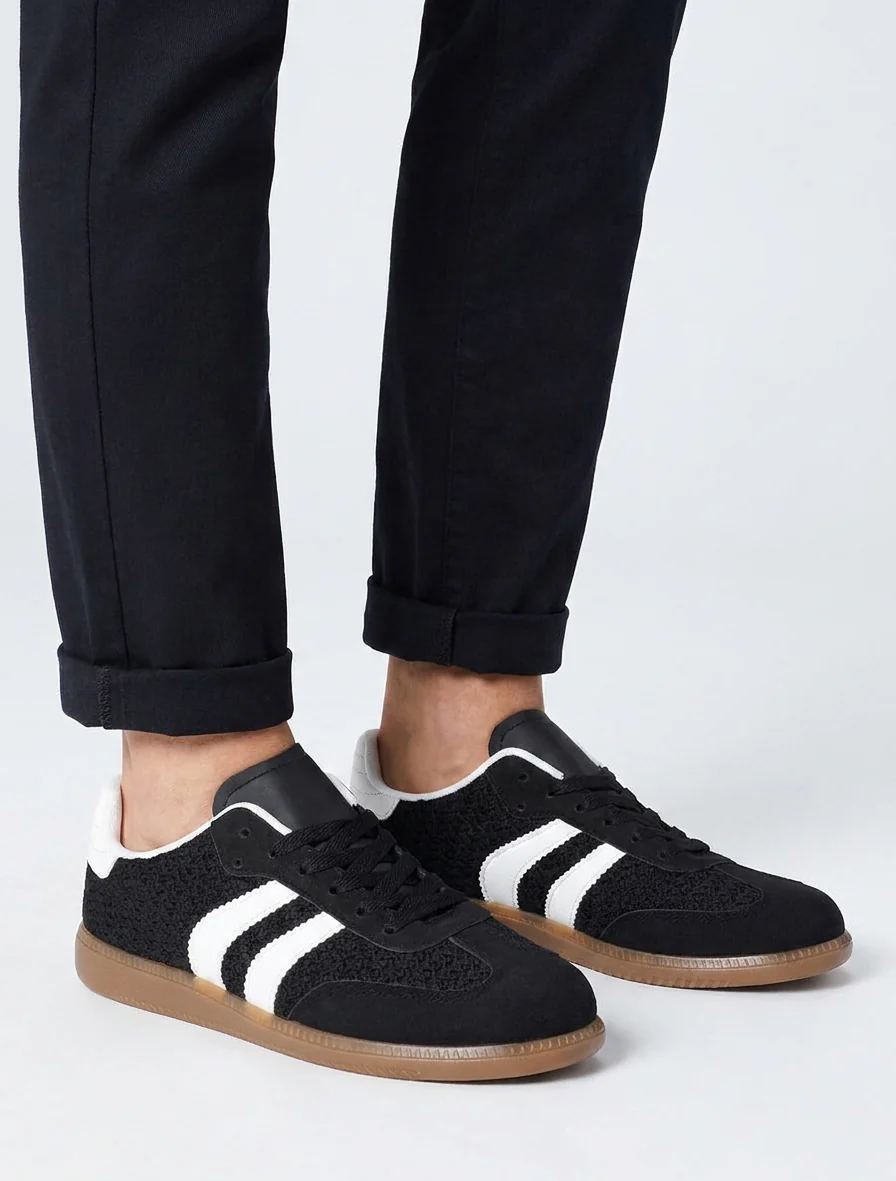 Meshsneakers met contrasterende strepen - Zwart - Image 5