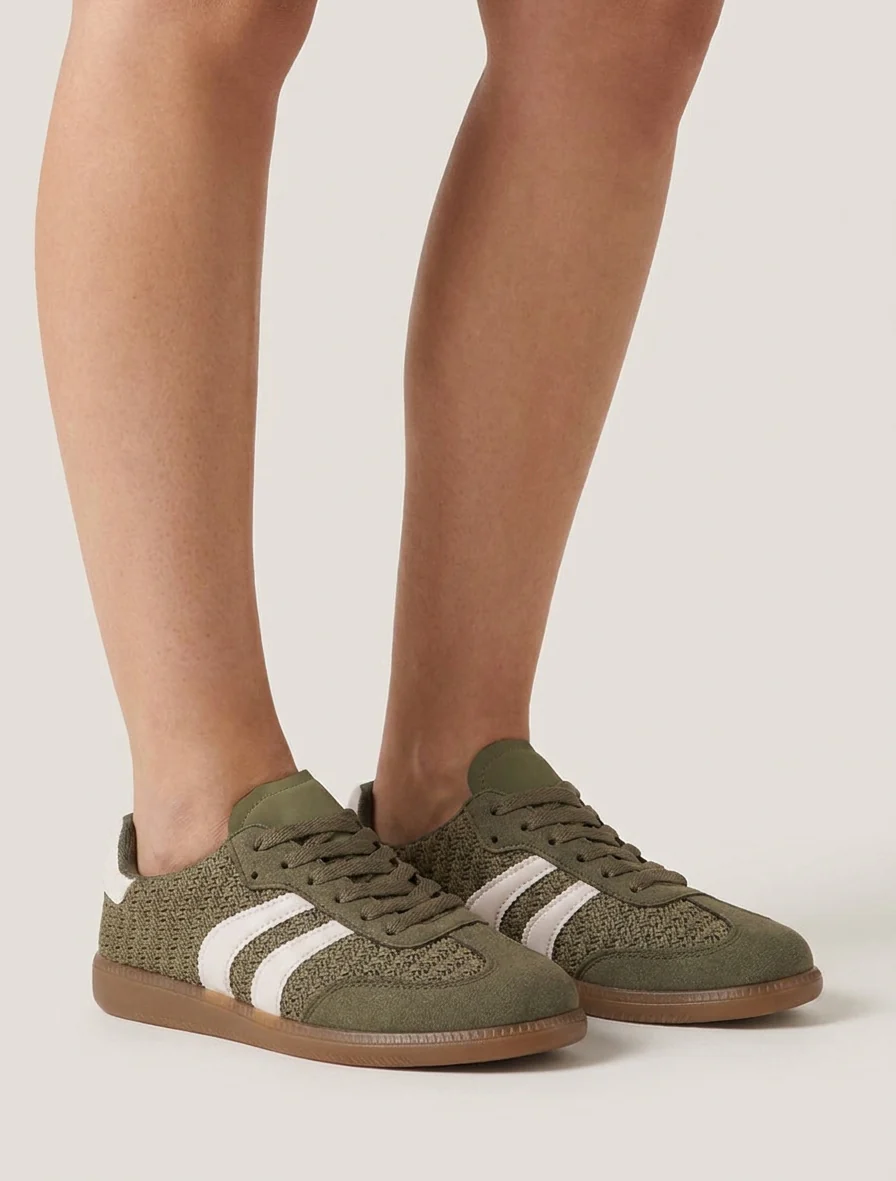 Meshsneakers met contrasterende strepen - Kaki - Image 5