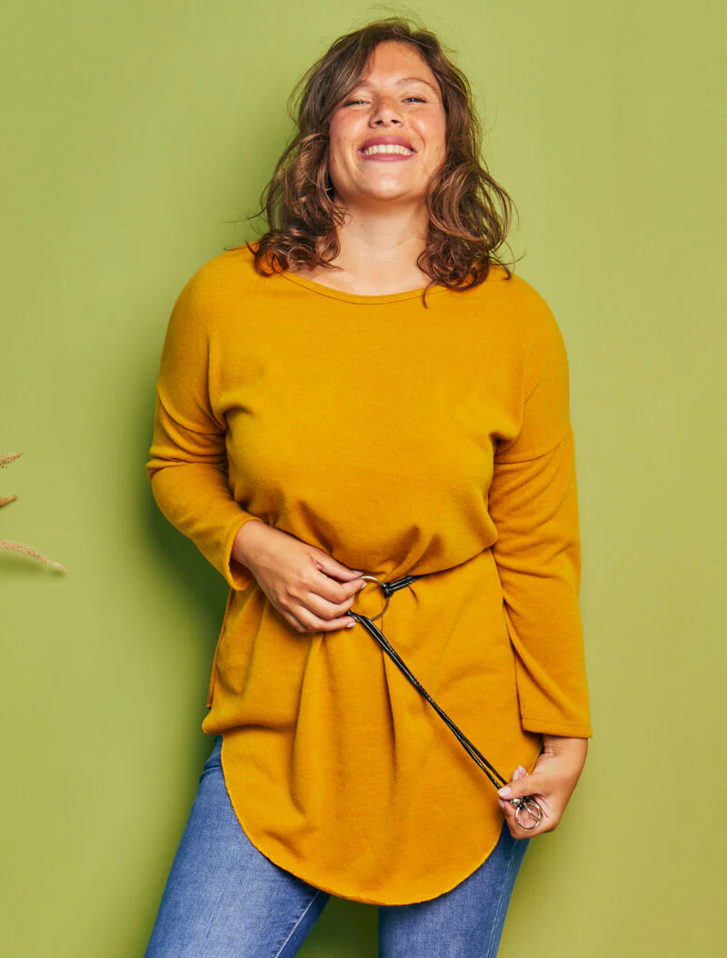 Oversized trui jurk met dolmanmouwen - Mosterd - Image 4