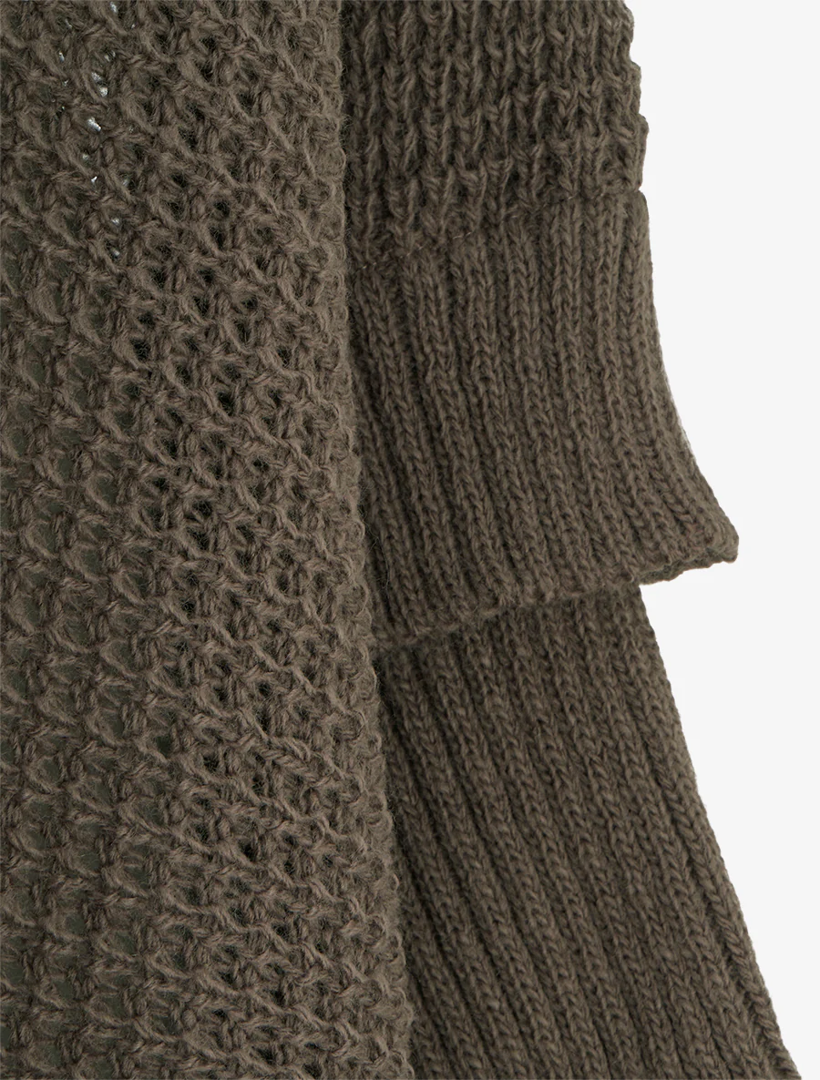 Rechthoekige ponchostijl trui met coltrui. - Kaki - Image 3