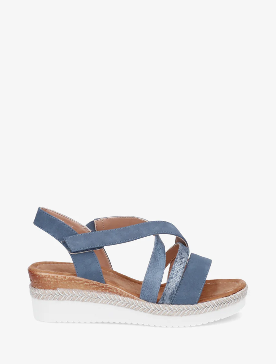 Sandaal met klittenbandsluiting en sleehak - Blauw