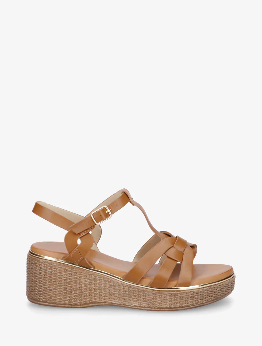 Sleehak sandalen in salomé stijl - Kameel