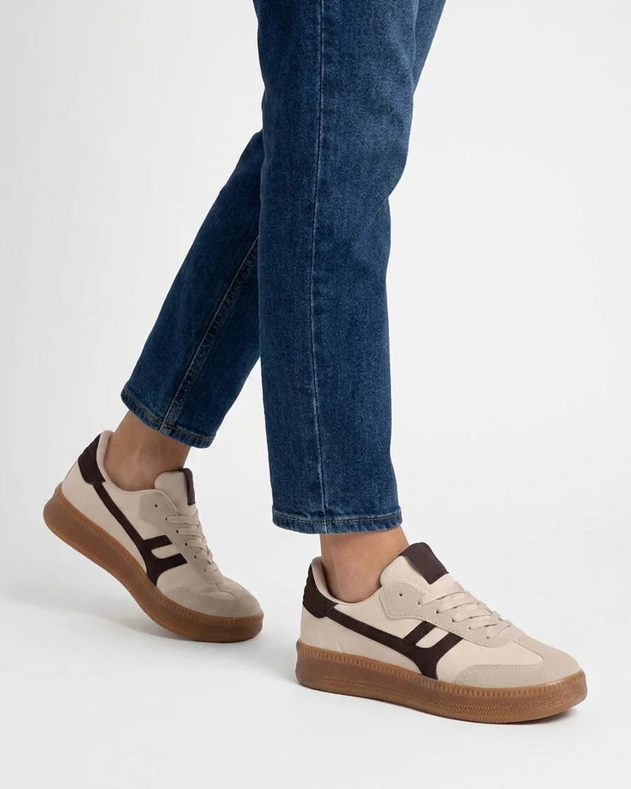 Sneakers van nubuck-effect met grafisch inzetstuk - Beige - Image 5