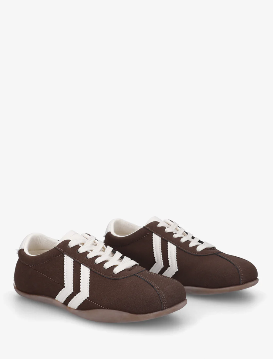 Suède sneakers met contrasterende strepen. - Bruin - Image 4
