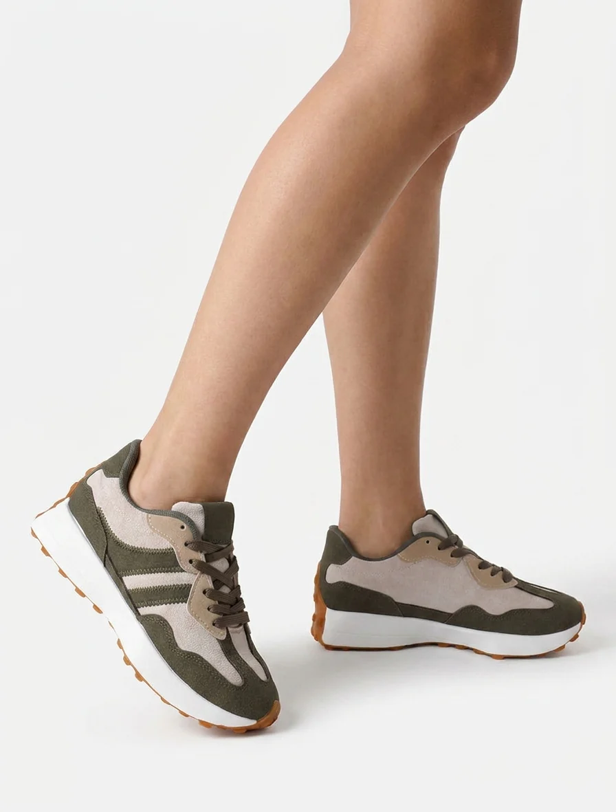Tweekleurige en tweemateriaal sneakers - Kaki - Image 5