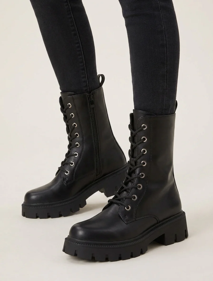 Veterschoenen met hoge schacht - Zwart - Image 5